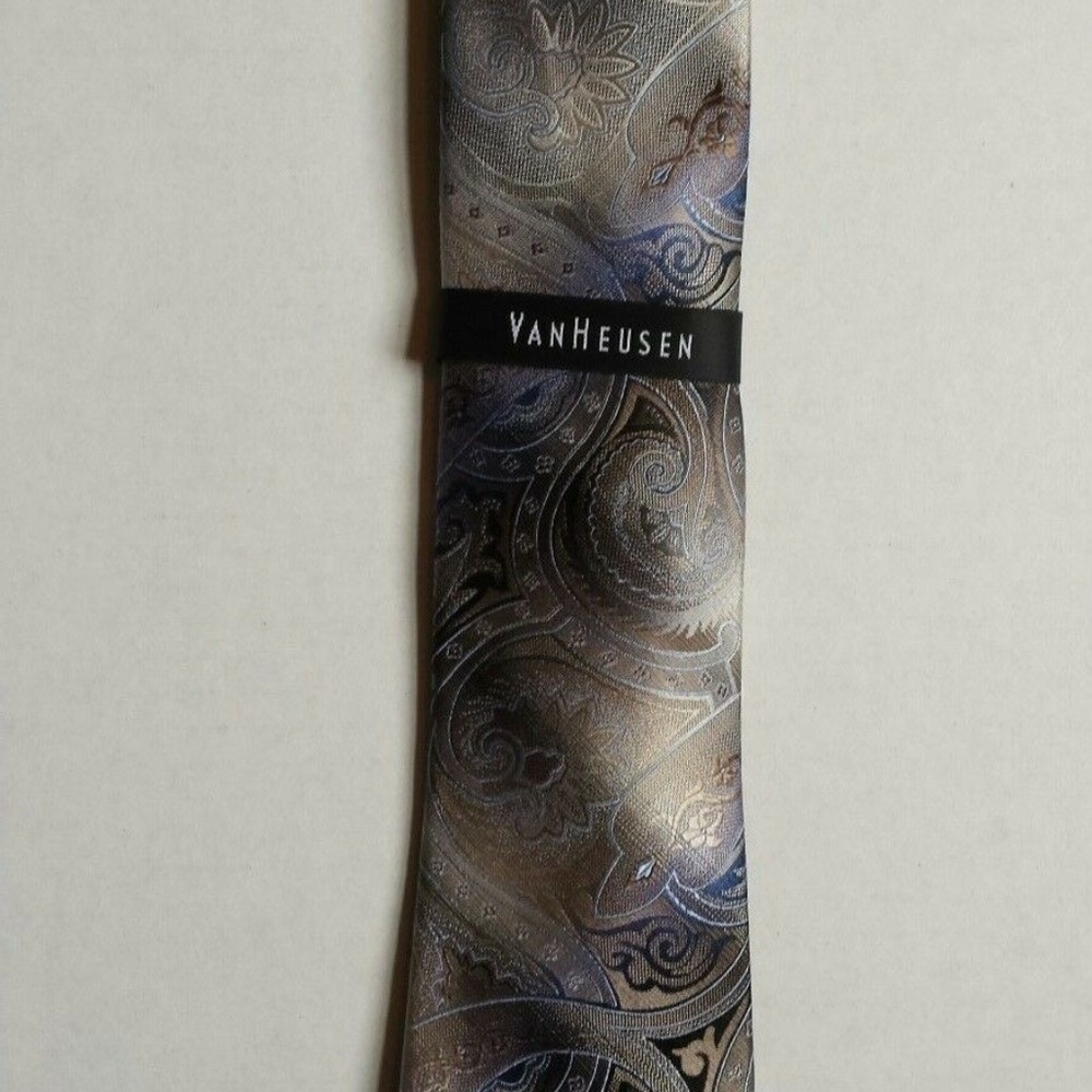 Van Heusen® Grand Paisley Tie NEW